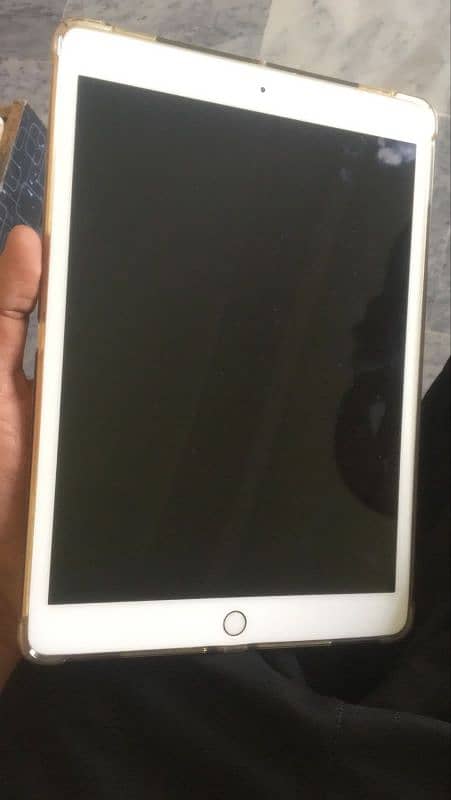 apple ipad 8th gen 128gb 4