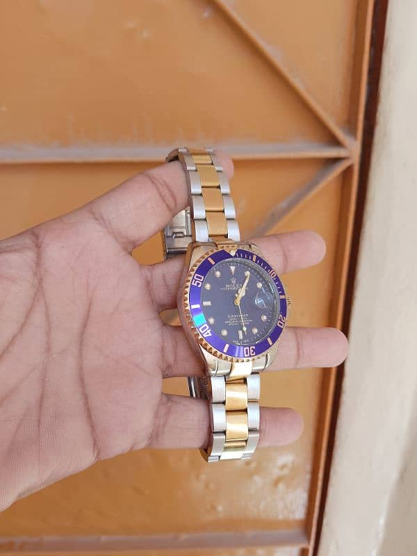 Rolex watch he new he bilkul zada us nahi he original he 1