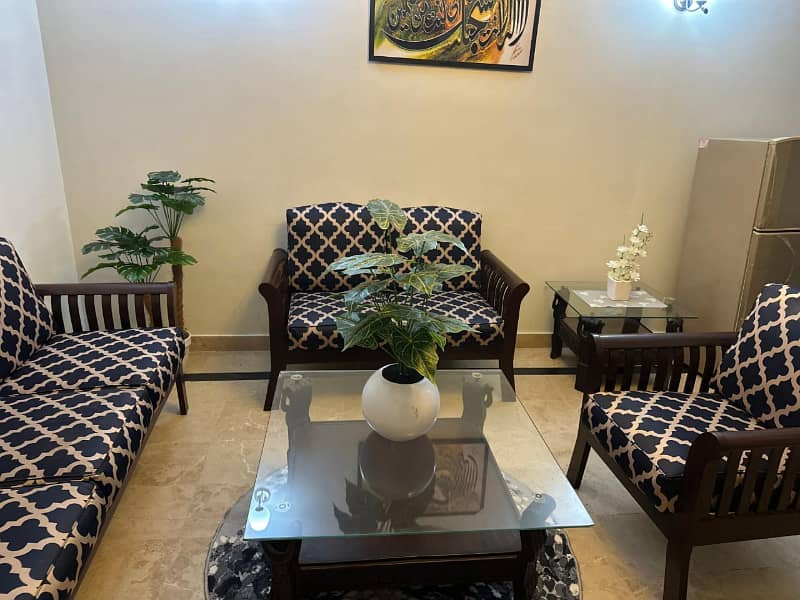 One bed fully furnished apartment available for rent in F-11 Islamabad 2