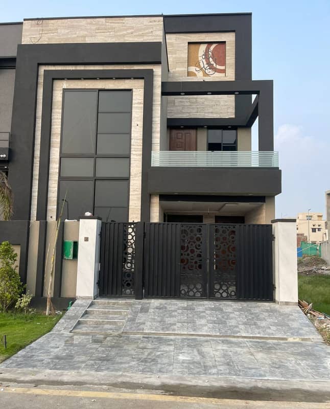 5 Marla House Available On 3 Years Installment Plan In Bahria Nasheman Lahore 6