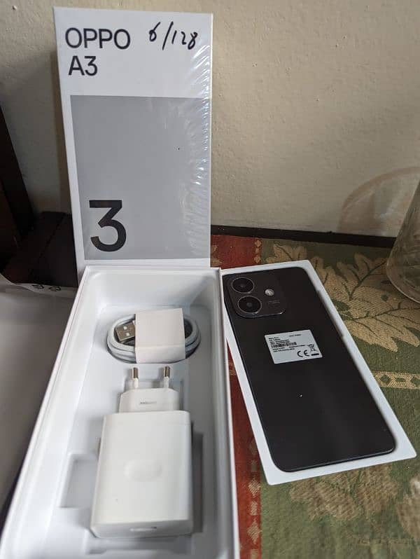 Oppo A3 6/128 Black 1