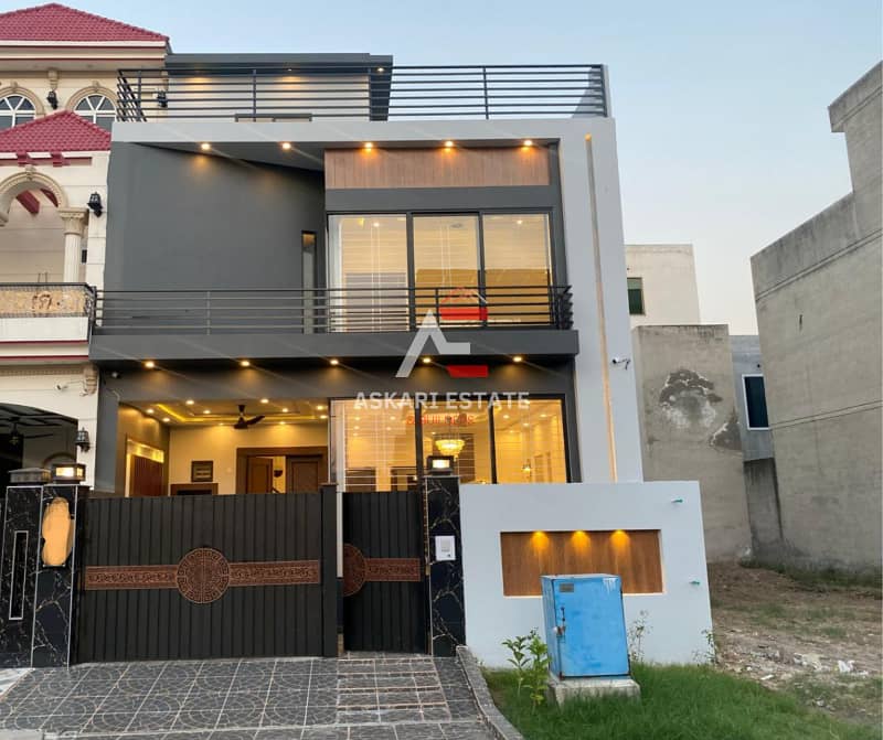 5 MARLA BRAND NEW HOUSE AVAILABLE FOR SALE (AT REASONABLE PRICE) IN CITI HOUSING GUJRANWALA 0