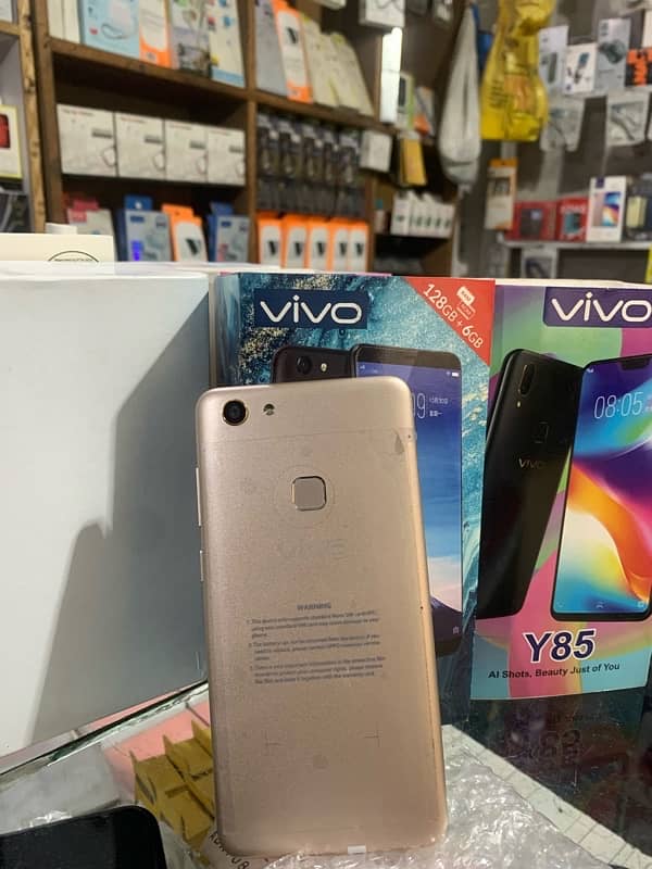 Vivo y85 4 GB 64GB PTA aprroved 4