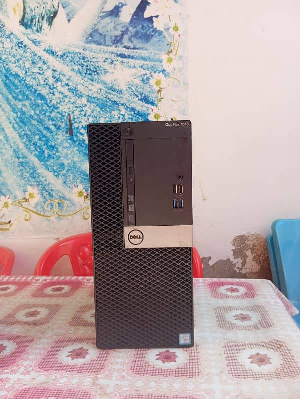 this PC is perfect for daily use it is a working pc 0