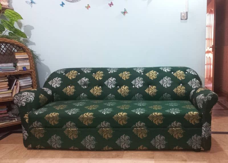 5 seaters sofa for sale 0