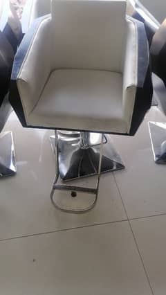 salon chair