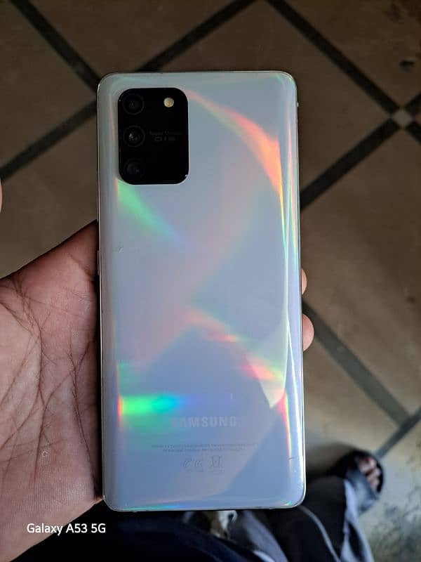 Samsung S10 Lite 1