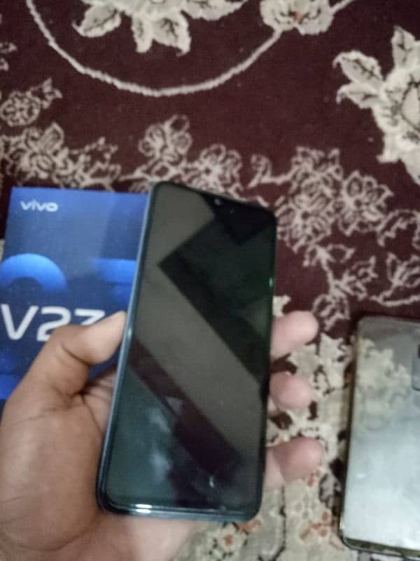 VIVO V23e 3