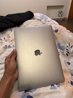 MacBook