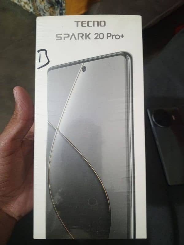 Tecno spark 20 pro plus + mobile 4