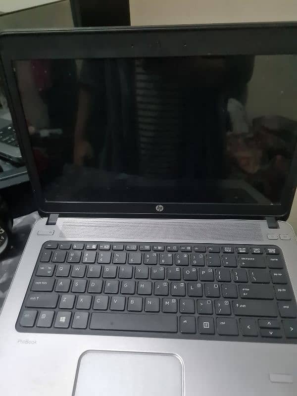 just like new laptop. only serious buyers contact 1