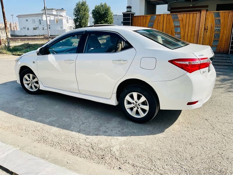 Toyota Altis Grande 2015/ 2017 Total Geniune like honda civic city 8