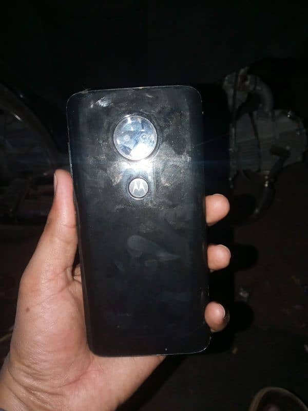 Moto G7 3