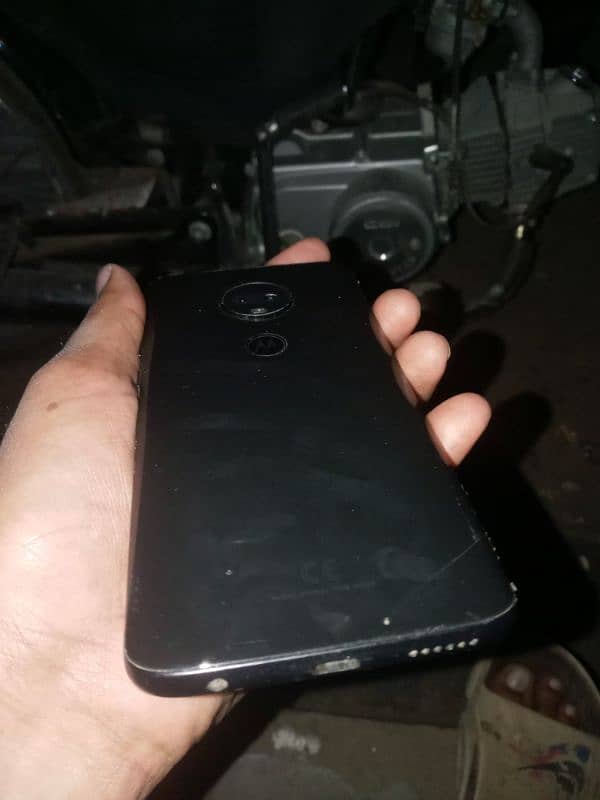 Moto G7 4