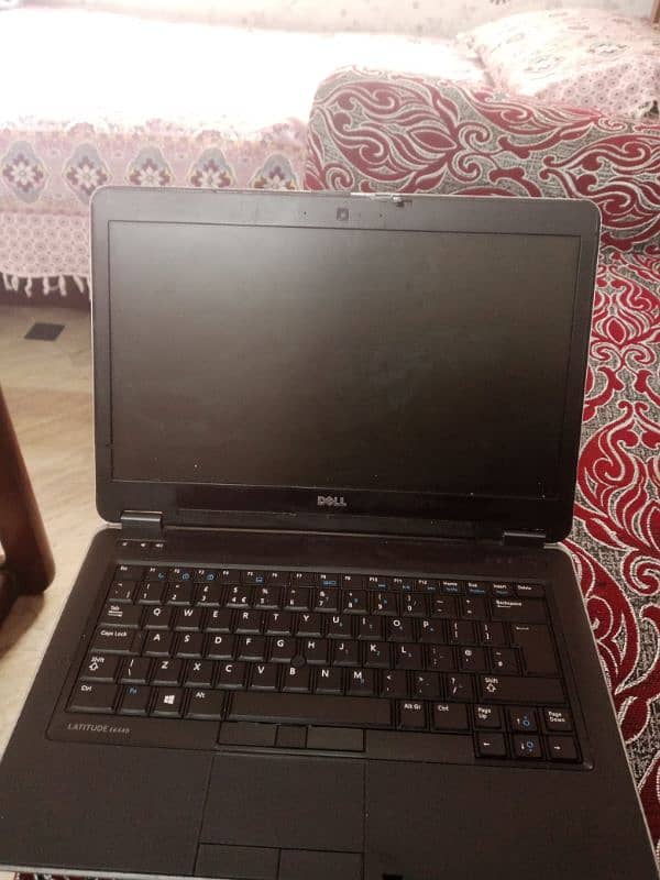 dell laptop in good condition 1