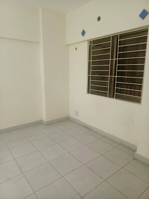 1050 Square Feet Flat For sale Is Available In Chapal Courtyard 3