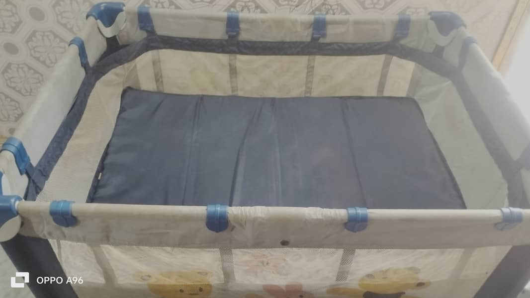 Kids play pen and baby cot 11