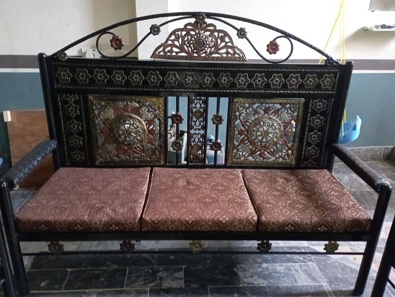 Iron Sofa set (New condition) 5 Seater available for sale 4