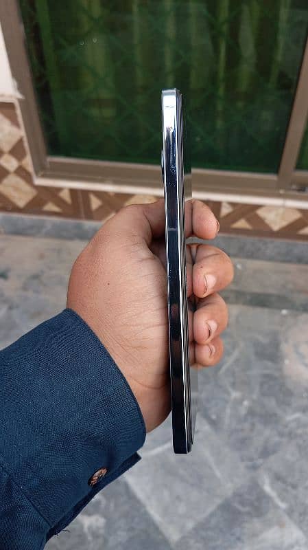 Infinix Hot 40 Pro 8/256 1