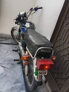 Suzuki 2002 model motorcycle