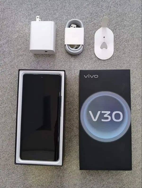 Vivo V30 12+12/256 0