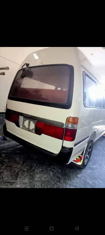 Toyota hiace/highroof 1