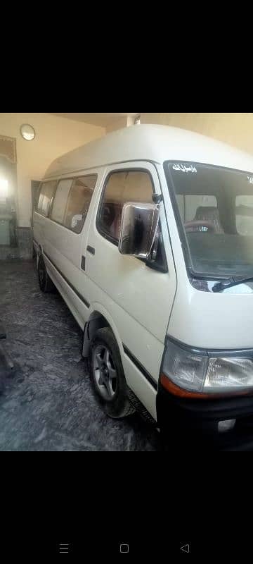 Toyota hiace/highroof 4