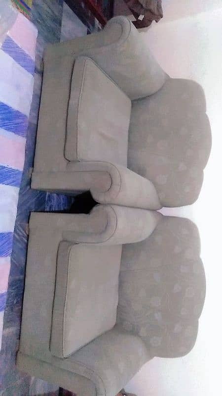 5 seater sofa 0