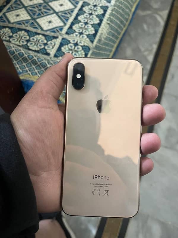 iphone XS 4