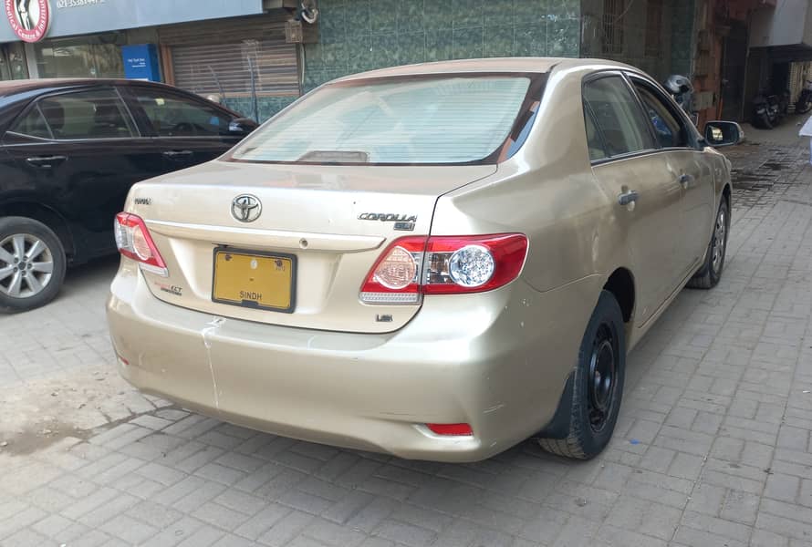 Toyota Corolla GLI 2012 3