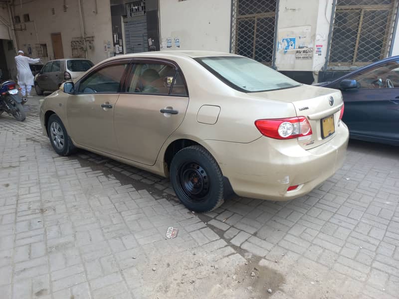 Toyota Corolla GLI 2012 4