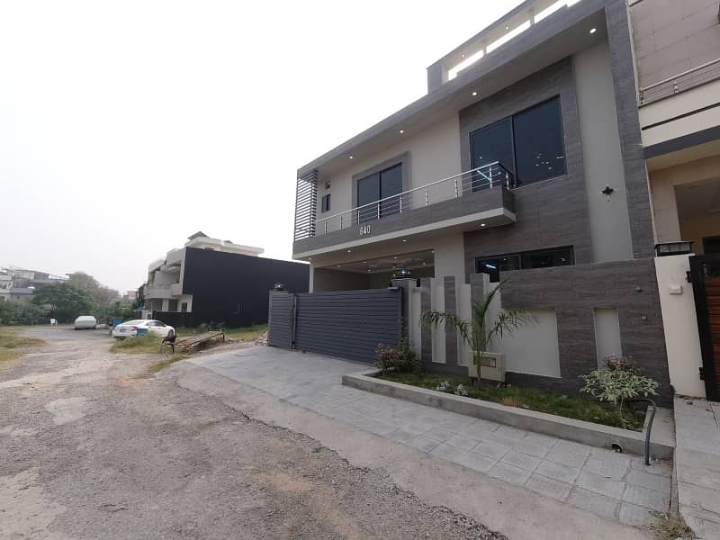 Brand New House For Sale 7