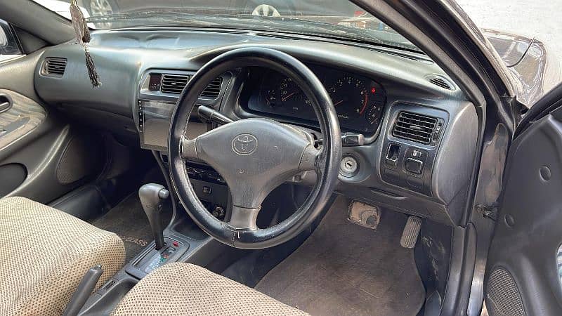 Toyota Corolla XE 1992 13