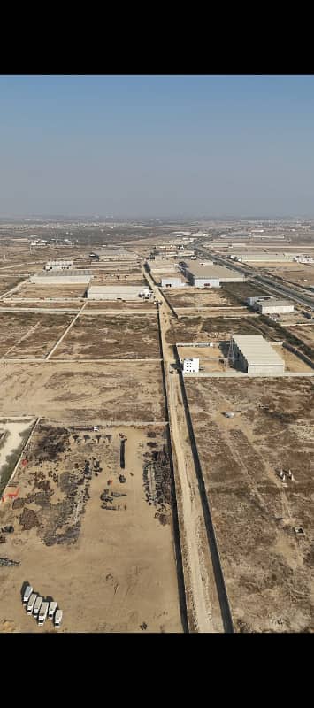 Ready To Buy A Prime Location 400 Square Yards Industrial Park With All Basic Amentias In Karachi 15