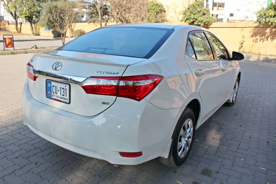 Toyota Corolla GLI 2014 8