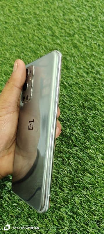 Oneplus 9pro 5G        03101873383 12