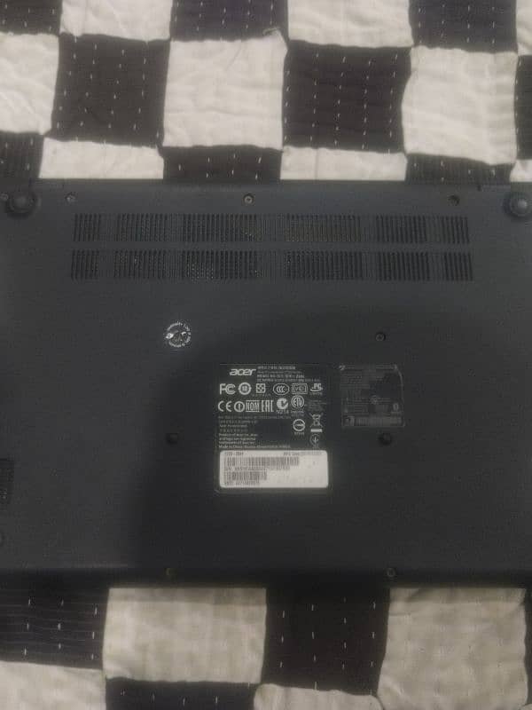 Acer C740 laptop all ok 10