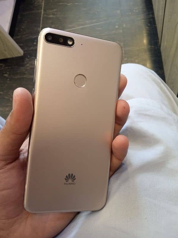 Huawei Y7 prime 10/10 condition 0