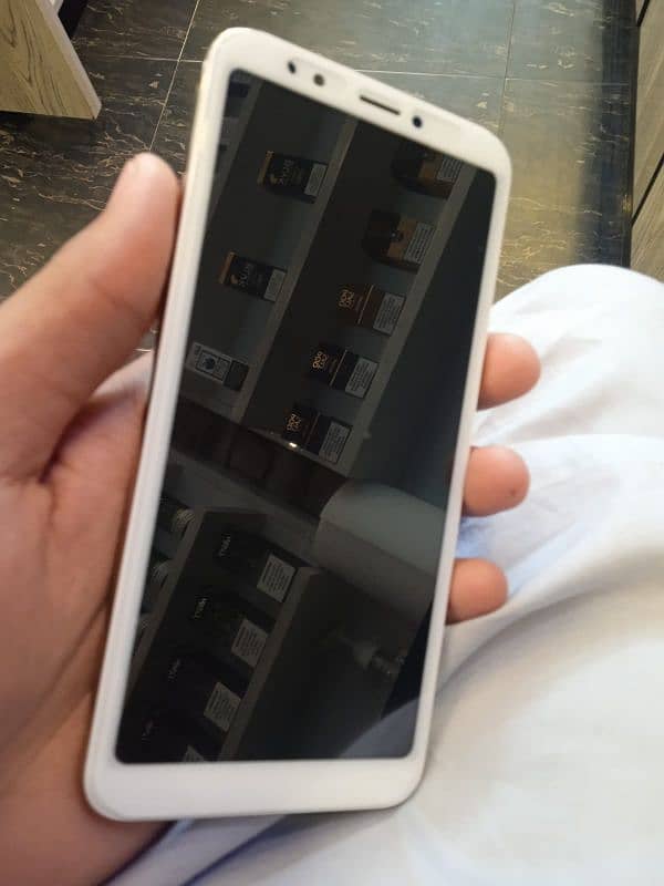 Huawei Y7 prime 10/10 condition 4