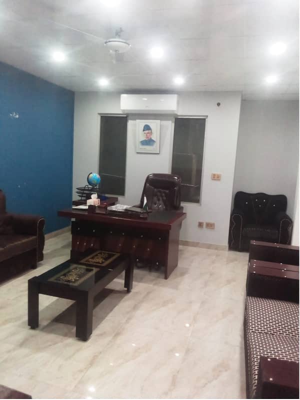 Area 1500 Sqft Sami Furnished Corporate Office Near kalma Chowk Gulberg Lahore For Rent 3