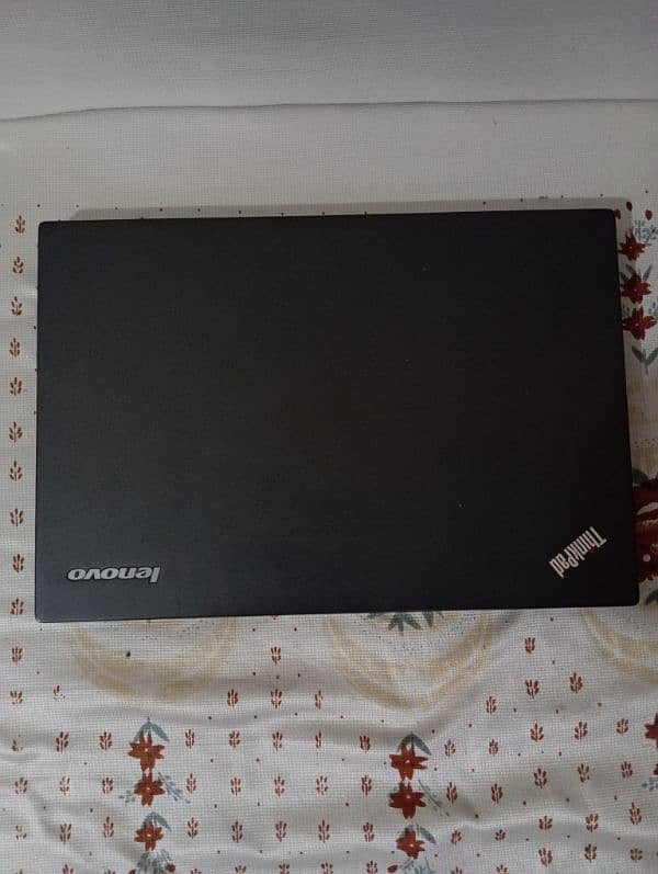 Lenovo Thinkpad core i5 5th generation 1