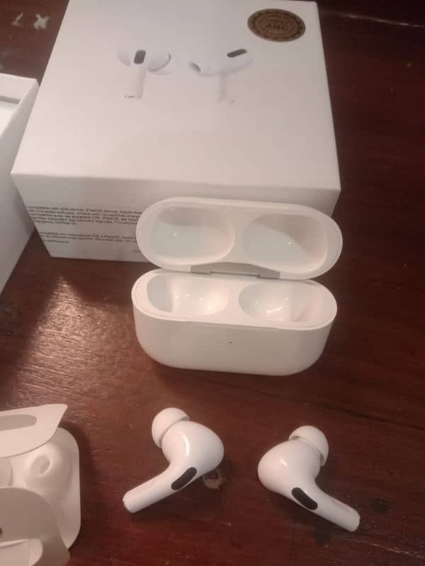 AirPods Pro 3