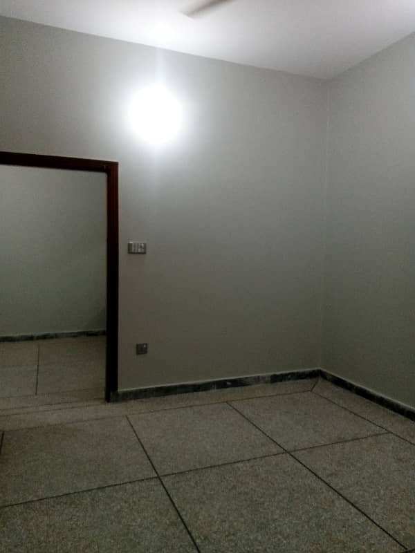 2nd Floor 1 Bed (Momty) Only 4 Couple In Pwd Block-D/D Near Walk To Highway 0