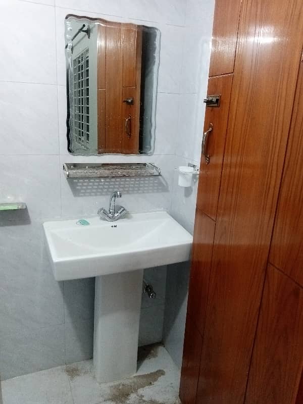 2nd Floor 1 Bed (Momty) Only 4 Couple In Pwd Block-D/D Near Walk To Highway 6