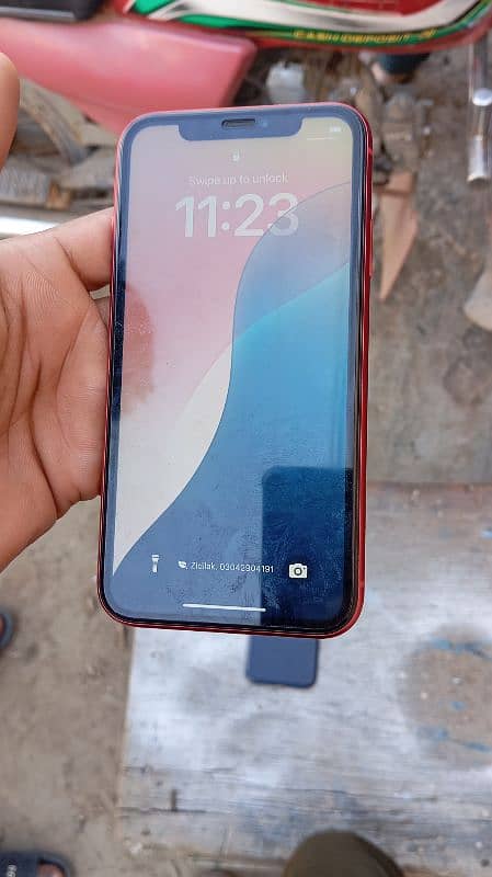 Mobile For sale_Execelent condition iphone 11 Non pTa  64 GB 10/10 1