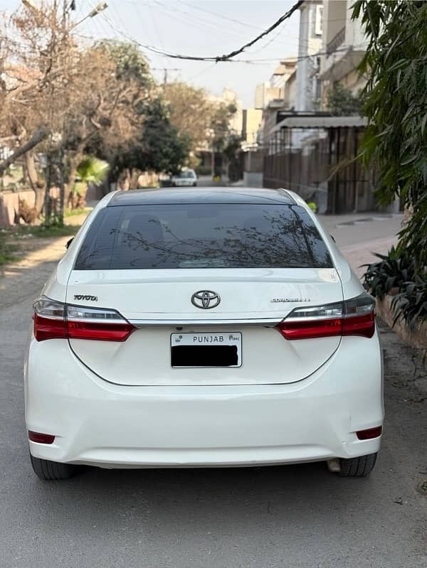 Toyota Corolla GLI 2019 3