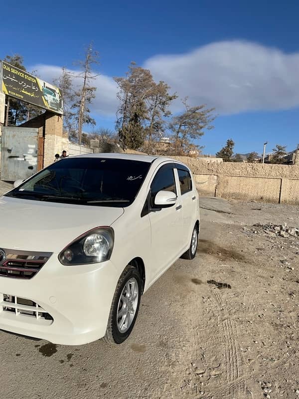 Daihatsu Mira 2014 1