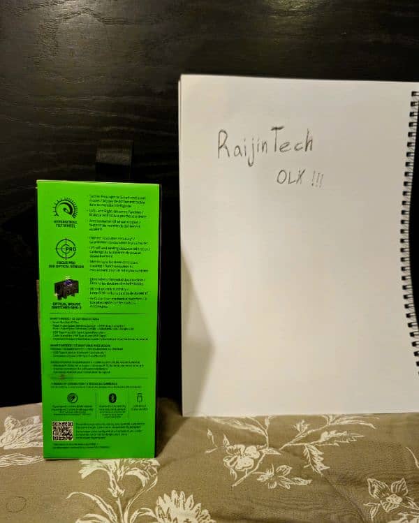 *ALMOST NEW* Razer Basilisk V3 PRO w/ Hyperspeed Dongle Kit 2