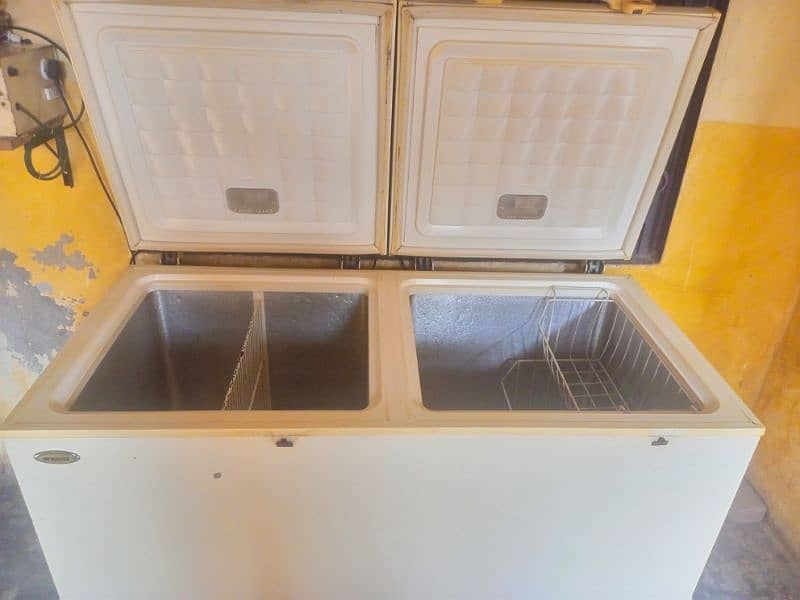 waves freezer a1 condition for sale 1