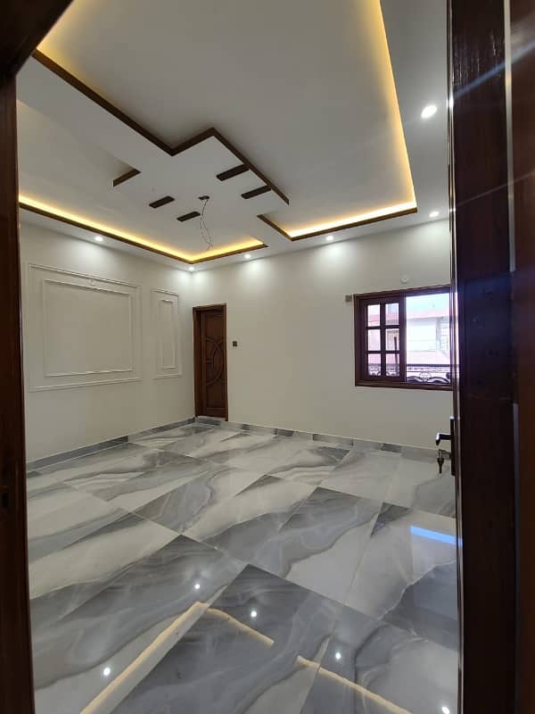 A Centrally Located Upper Portion Is Available For Sale In Karachi 13